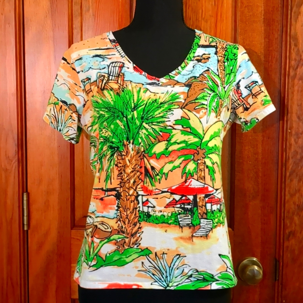 Onque Casual ® print w/bling shirt!